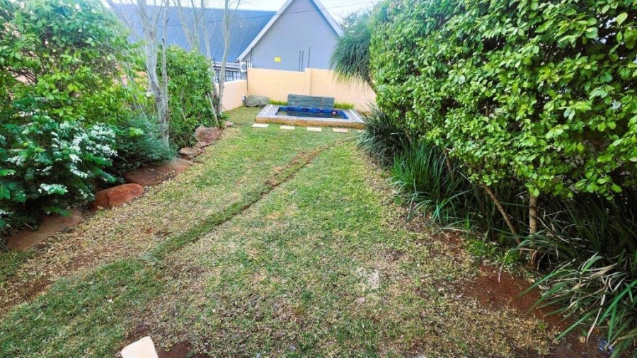 To Let 3 Bedroom Property for Rent in Safari Gardens North West